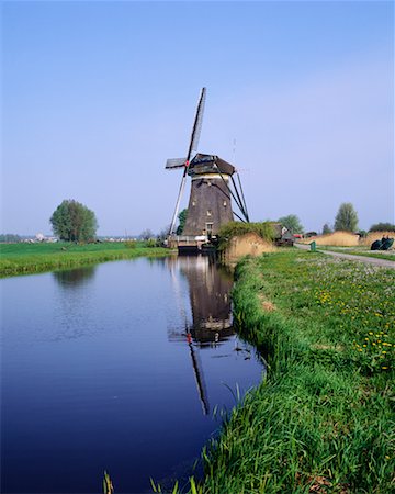 simsearch:700-00182220,k - Windmills Leidschendam, Netherlands Stock Photo - Rights-Managed, Code: 700-00182218