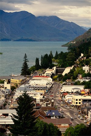 simsearch:700-00524744,k - Overview of Small Town Queenstown, South Island New Zealand Foto de stock - Con derechos protegidos, Código: 700-00183743