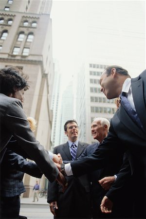 simsearch:700-00195326,k - Business People Meeting Outdoors Foto de stock - Con derechos protegidos, Código: 700-00194685