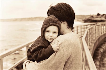 Mother and Child on Boardwalk Fotografie stock - Rights-Managed, Codice: 700-00194748
