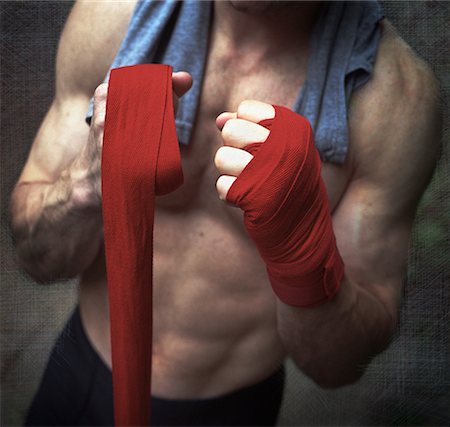 person taping a box - Boxer Getting Ready Stock Photo - Rights-Managed, Code: 700-00195107