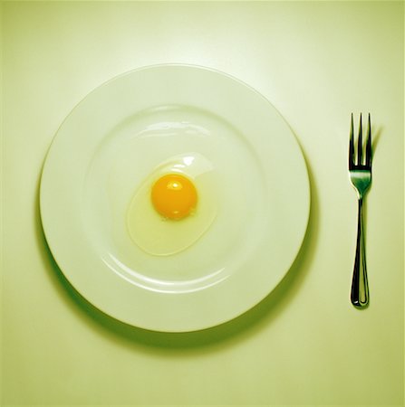 simsearch:700-00280888,k - Still Life of Egg on Plate Foto de stock - Con derechos protegidos, Código: 700-00195111