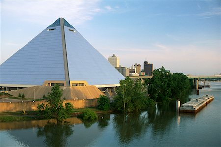 Pyramid Arena Memphis, Tennessee, USA Fotografie stock - Rights-Managed, Codice: 700-00195990