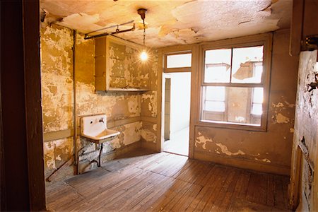 simsearch:700-00403994,k - Decrepit Apartment in New York City, New York, USA Stock Photo - Rights-Managed, Code: 700-00196044
