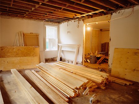 pile (disorderly pile) - Chambre en Construction Photographie de stock - Rights-Managed, Code: 700-00196427