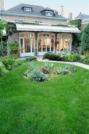 Front Yard Outremont, Quebec, Canada Stock Photo - Rights-Managed, Code: 700-00196558