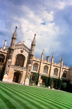 Motifs de Corpus Christi College Cambridge, Angleterre Photographie de stock - Rights-Managed, Code: 700-00196682