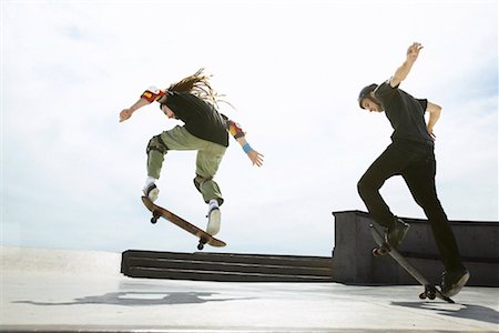 dreads teen - Skateboarders in Skatepark Stock Photo - Rights-Managed, Code: 700-00197329