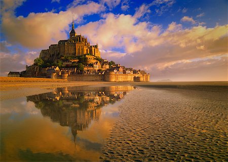 Mont Saint Michel Normandy, France Foto de stock - Con derechos protegidos, Código: 700-00198710