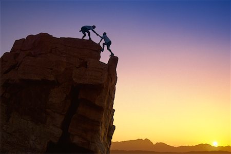 foothold - Deux hommes Rock escalade (Alberta), Canada Photographie de stock - Rights-Managed, Code: 700-00199182