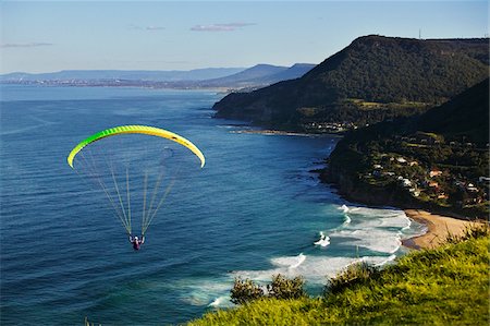 simsearch:700-03333697,k - Parachuting from Bald Hill Lookout, Bald Hill Headland Reserve, Illawarra, Wollongong, New South Wales, Australia Stock Photo - Rights-Managed, Code: 700-00199754