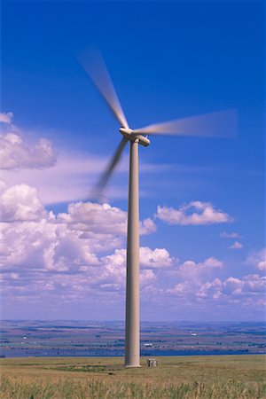 simsearch:600-00052882,k - Wind Turbine Foto de stock - Direito Controlado, Número: 700-00199859