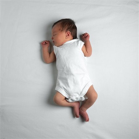 diaper for little girl - Portrait of a Baby Foto de stock - Con derechos protegidos, Código: 700-00190249