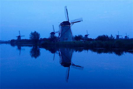 Windmills Kinderdijk, Holland Stock Photo - Rights-Managed, Code: 700-00190317