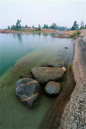 Rocky Shoreline, Lake Huron Ontario, Canada Fotografie stock - Rights-Managed, Codice: 700-00190855