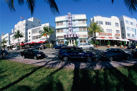 palm trees lining streets - Colony Hotel Miami Florida USA Stock Photo - Rights-Managed, Code: 700-00267999