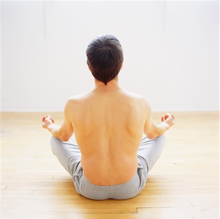 L'homme pratique de Yoga Photographie de stock - Rights-Managed, Code: 700-00269432