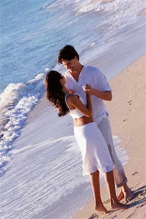 simsearch:700-00197704,k - Couple at Beach Stock Photo - Rights-Managed, Code: 700-00269622
