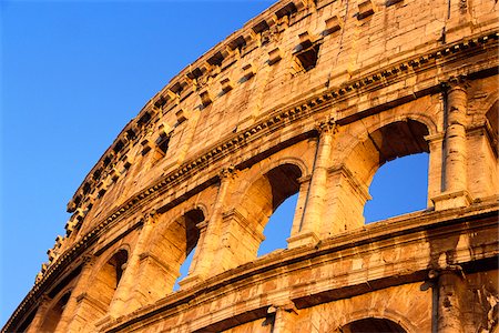 pilastra - Colosseum, Rome, Italy Foto de stock - Direito Controlado, Número: 700-00262773