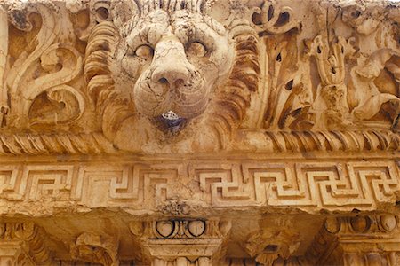 Temple de Jupiter Baalbak, Liban Photographie de stock - Rights-Managed, Code: 700-00262879