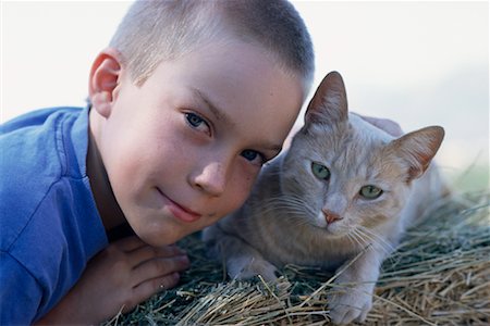 simsearch:700-00085281,k - Boy With Cat Stock Photo - Rights-Managed, Code: 700-00263138