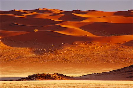 simsearch:700-00349961,k - Dunes du désert Tiras montagnes Namibie Afrique Photographie de stock - Rights-Managed, Code: 700-00270677