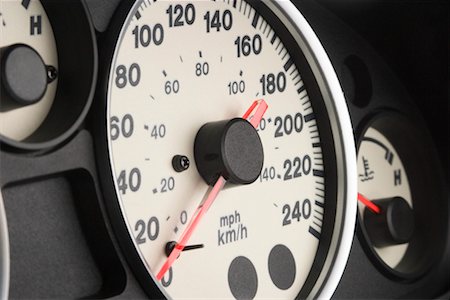 simsearch:600-06334453,k - Speedometer Foto de stock - Con derechos protegidos, Código: 700-00285483