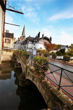 Bridge over River Vendome France Stock Photo - Rights-Managed, Code: 700-00285792