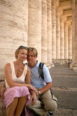 saint peter's square - Portrait d'un Couple Photographie de stock - Rights-Managed, Code: 700-00286810