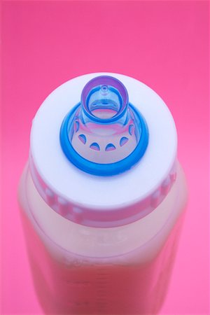 simsearch:600-03865092,k - Baby Bottle with Milk Stock Photo - Rights-Managed, Code: 700-00280401