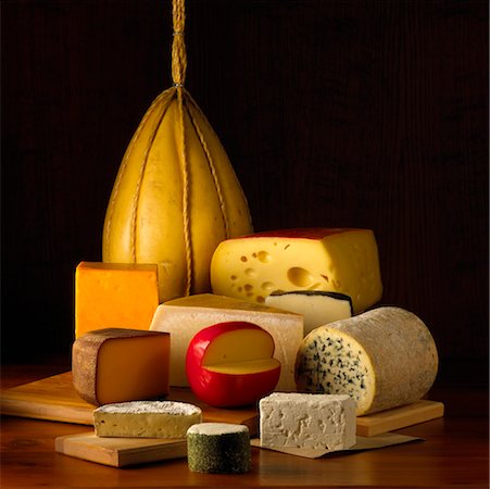 simsearch:600-07067615,k - Assorted Cheeses Foto de stock - Con derechos protegidos, Código: 700-00317257