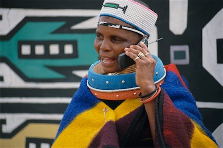 Tribal Woman with Cellular Phone Gauteng and KwaNdebele South Africa Foto de stock - Direito Controlado, Número: 700-00328399