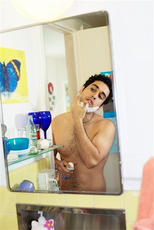 simsearch:700-00199902,k - Man Shaving Stock Photo - Rights-Managed, Code: 700-00328574