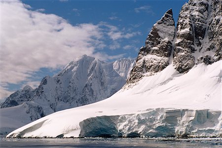 simsearch:700-00634338,k - Glaciers et montagnes la péninsule Antarctique Photographie de stock - Rights-Managed, Code: 700-00329149