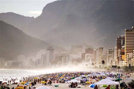 rio de janeiro city ipanema - Ipanema Beach, Rio de Janeiro Brazil Stock Photo - Rights-Managed, Code: 700-00329216