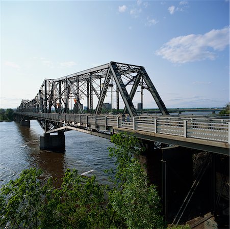 rio ottawa - Alexandra Bridge Ottawa, Ontario, Canada Foto de stock - Direito Controlado, Número: 700-00345448