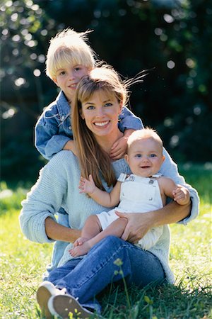 simsearch:700-00345501,k - Mother and Children Stock Photo - Rights-Managed, Code: 700-00345495
