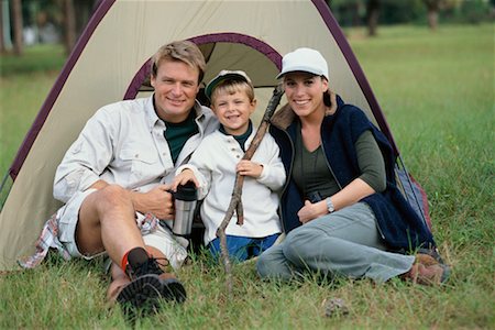 simsearch:700-00345501,k - Family Camping Stock Photo - Rights-Managed, Code: 700-00345501