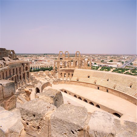 simsearch:700-00349915,k - Amphithéâtre El Djem, Tunisie Photographie de stock - Rights-Managed, Code: 700-00349919