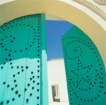 Door of Mosque Tunisia, Africa Foto de stock - Con derechos protegidos, Código: 700-00349965