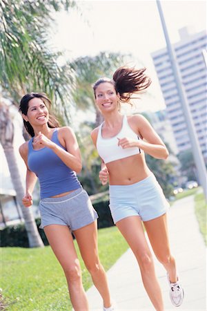 simsearch:700-00196599,k - Women Jogging Fotografie stock - Rights-Managed, Codice: 700-00341362