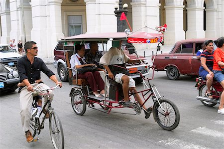 Traffic, Havana, Cuba Stock Photo - Rights-Managed, Code: 700-00342157