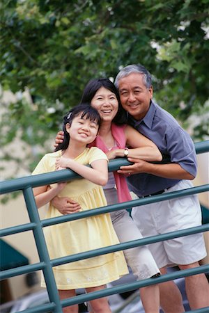 simsearch:700-00342104,k - Family Portrait Stock Photo - Rights-Managed, Code: 700-00357465