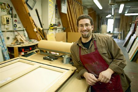 ron fehling portrait male - Portrait of Framer in Workshop Stock Photo - Rights-Managed, Code: 700-00350774