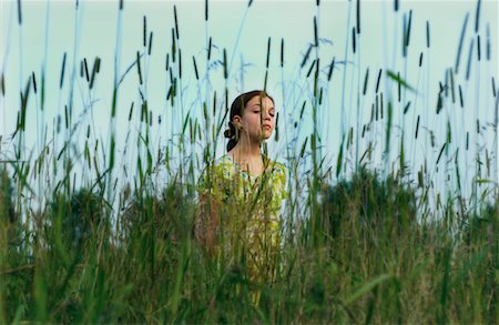 david mendelsohn child - Girl in Meadow Stock Photo - Rights-Managed, Code: 700-00367652