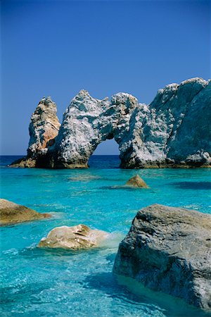 Plage de Lalaria île de Skiathos, Grèce Photographie de stock - Rights-Managed, Code: 700-00368008