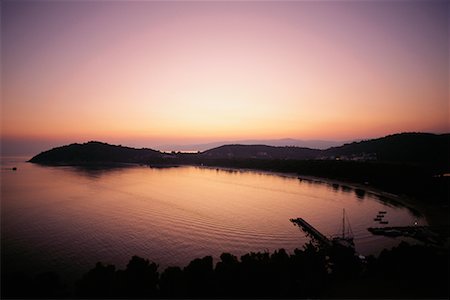 Koukounaries Beach l'île de Skiathos, Grèce Photographie de stock - Rights-Managed, Code: 700-00368012