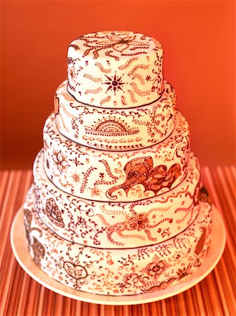 simsearch:700-05948017,k - Wedding Cake with Henna Design Foto de stock - Con derechos protegidos, Código: 700-00361481