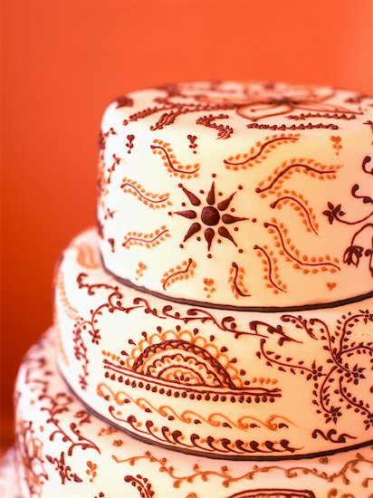 Wedding Cake with Henna Design Photographie de stock - Premium Droits Gérés, Artiste: Michael Alberstat, Le code de l’image : 700-00361482