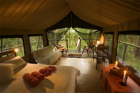 resort outdoor bed - Tent at Camping Resort Jervis Bay, New South Wales, Australia Foto de stock - Con derechos protegidos, Código: 700-00363217